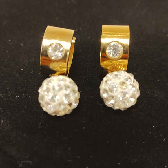 Disco Ball Titanium Globe Dangling earrings with Cubic Zirconia in Gold tone - Picture 5 of 5